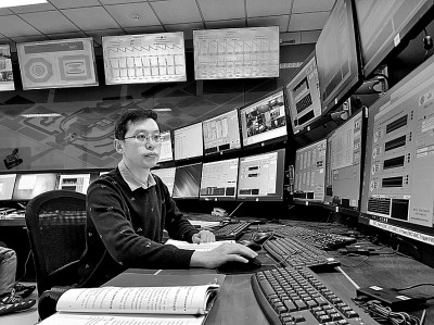 北京正负电子对撞机科研团队:面向科技前沿打造人才高地 北京正负电子对撞机科研团队:面向科技前沿打造人才高地